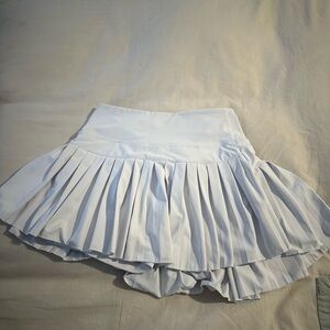 White goldhinge skirt. Perfect condition
